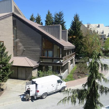 Clock Tower Resort Whistler Esterno foto