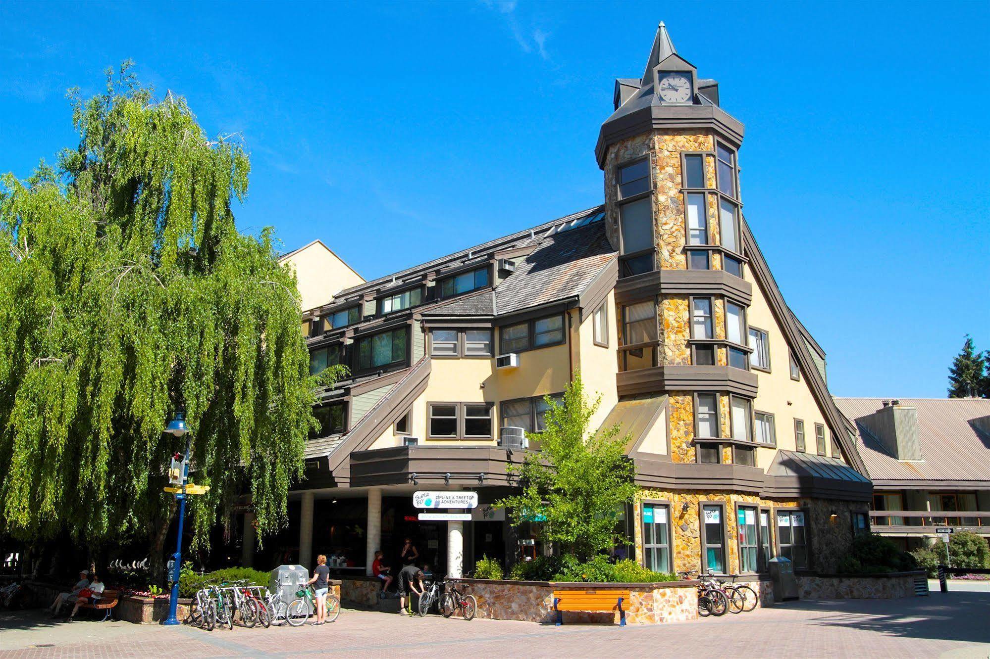 Clock Tower Resort Whistler Esterno foto